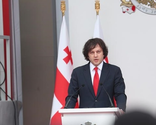 ირაკლი კობახიძე: უკრაინას ამართლებს ომი ყველაფერში, მედიაც შეუძლიათ დახურონ, პოლიტიკოსებიც დაიჭირონ, პარტიებიც აკრძალონ